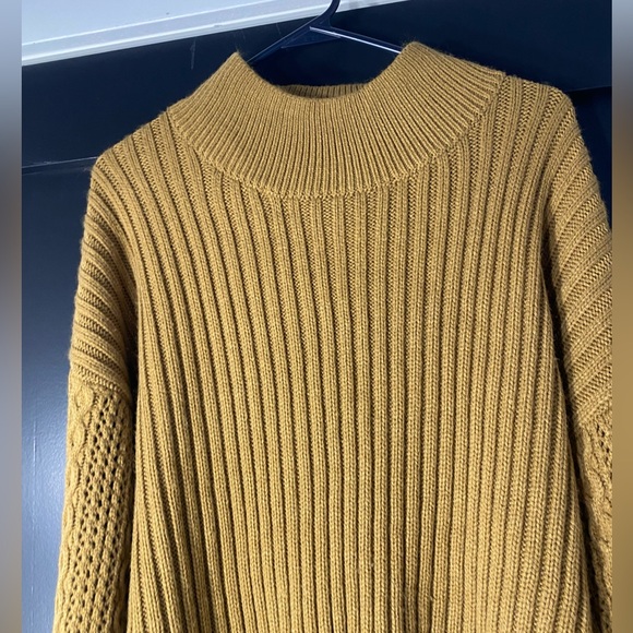 Kimes Ranch Sweater - Picture 2 of 5